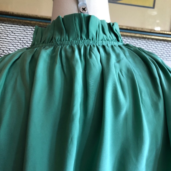 Jonesy blouse emerald silk ruffle blouse Anthropologie XS - Picture 5 of 6